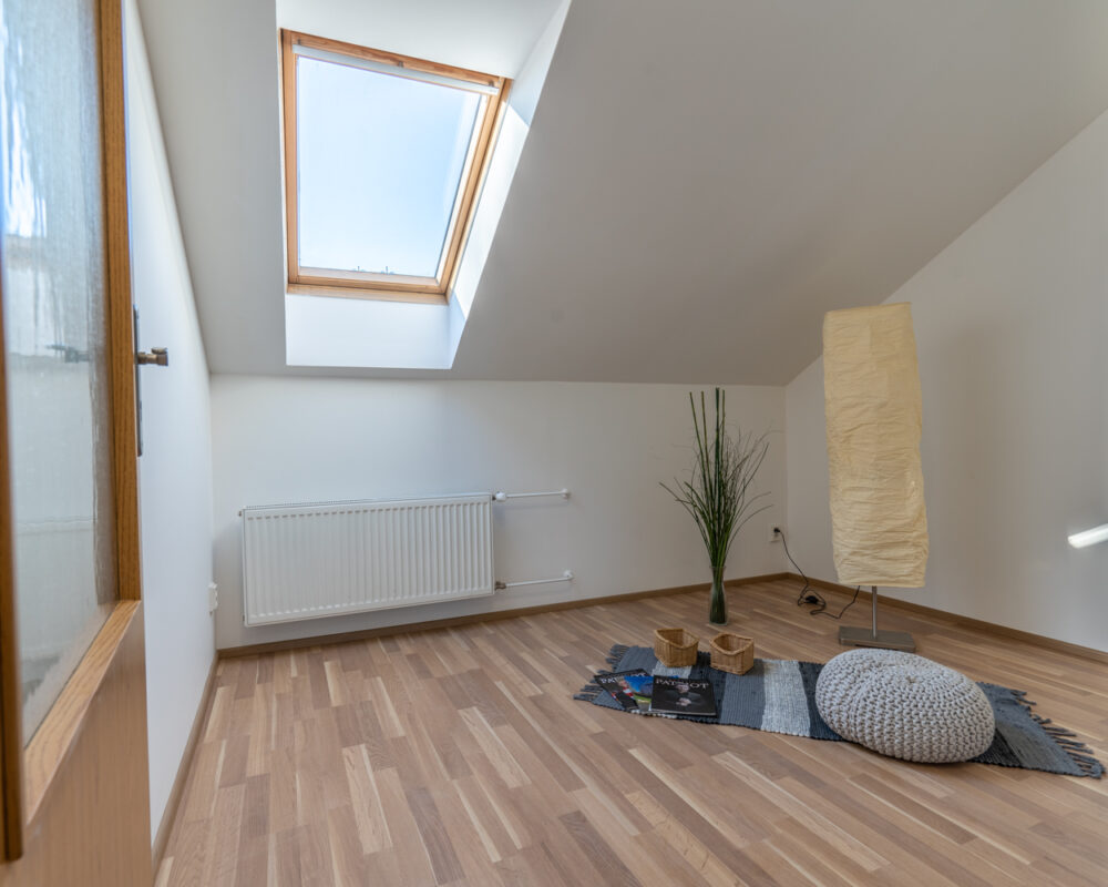 Jilova6podkrovi-3 Jilova6podkrovi-3